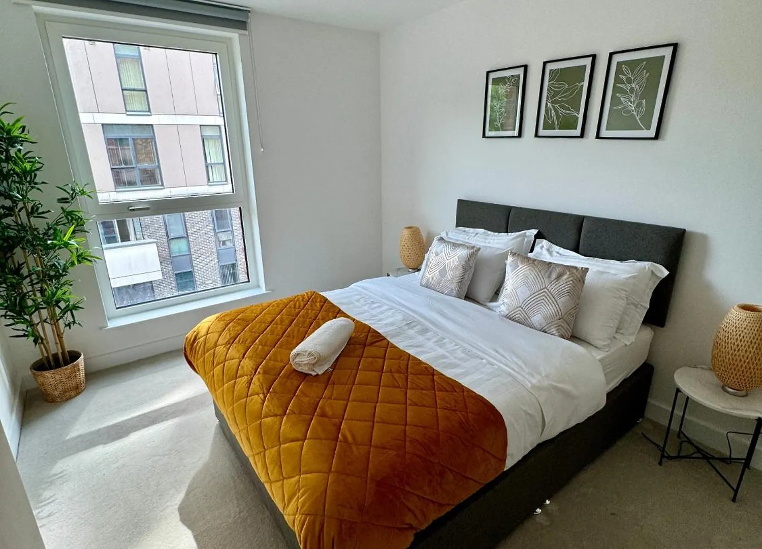 Amazing Apartment In Canary Wharf Two Bedroom Londen